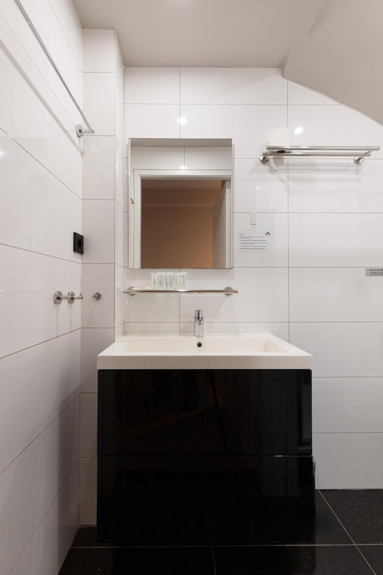 Midtown Hotel Twin Studio Amsterdam Eksteriør billede